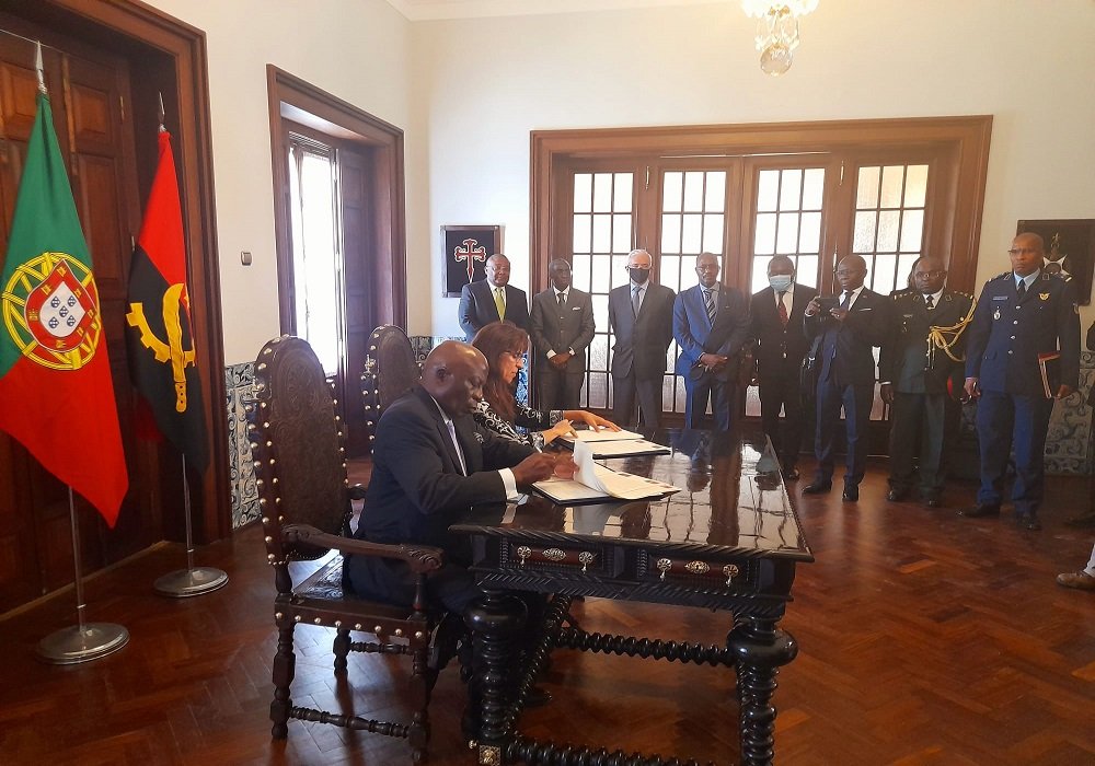 Ministério Da Defesa Nacional E Dos Veteranos Da Pátria Notícias Angola E Portugal Assinam 